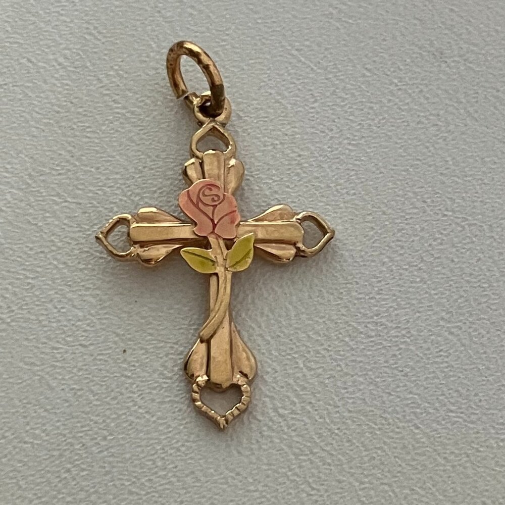 Vintage  1/20 -14k  Gold Fill Cross Pendant with Rose Detail